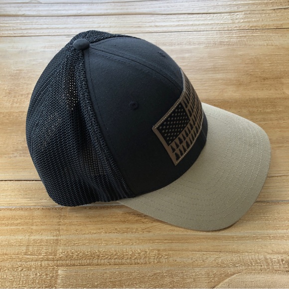 Columbia Mesh Flex Fit Hat - Picture 2 of 7